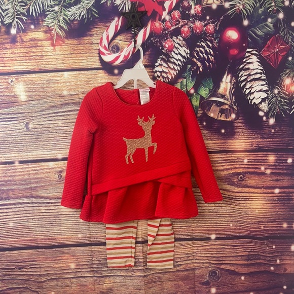 Brand new girls Nannette 2 piece holiday themed outfit. Size is 5.